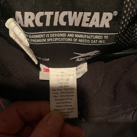 Arctic cat snowmobile jacket XL - Picture 4 of 7